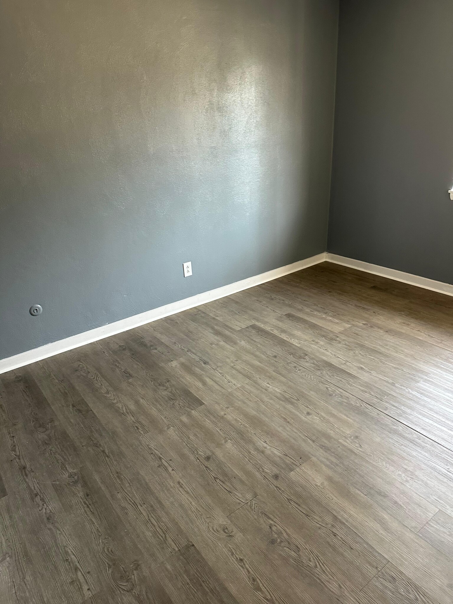 Building Photo - 4015 N Laramie St