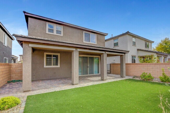 Building Photo - Beautifully Upgraded 4 Bedroom, Two Story ...
