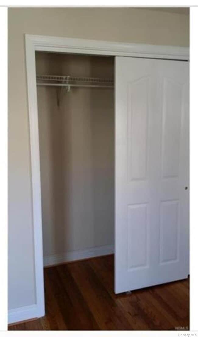 Building Photo - 26 Washington St