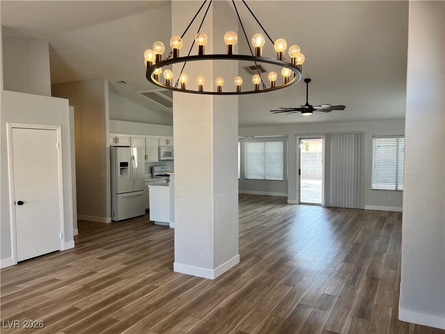 Building Photo - 723 Triple Crown St