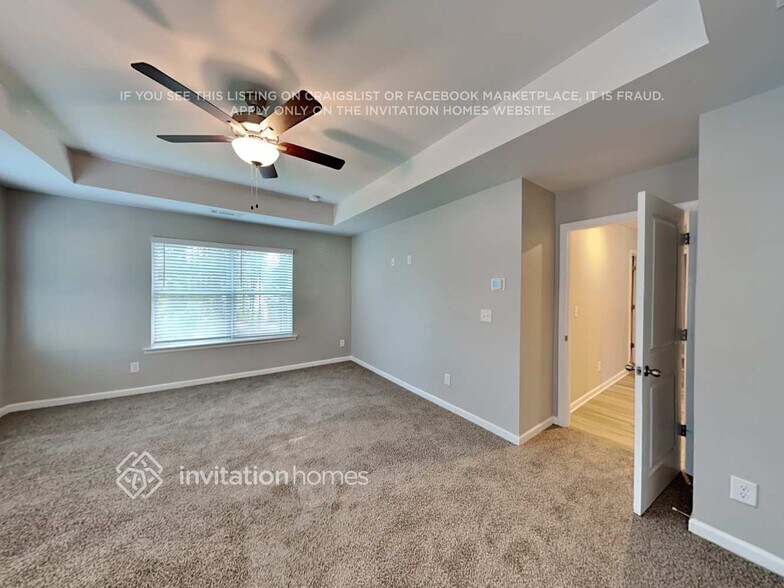 Building Photo - 112 Lantana Crossing