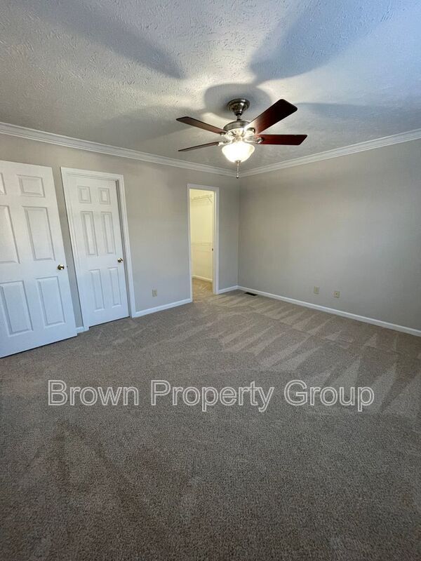 Building Photo - 3401 Lainey Ln