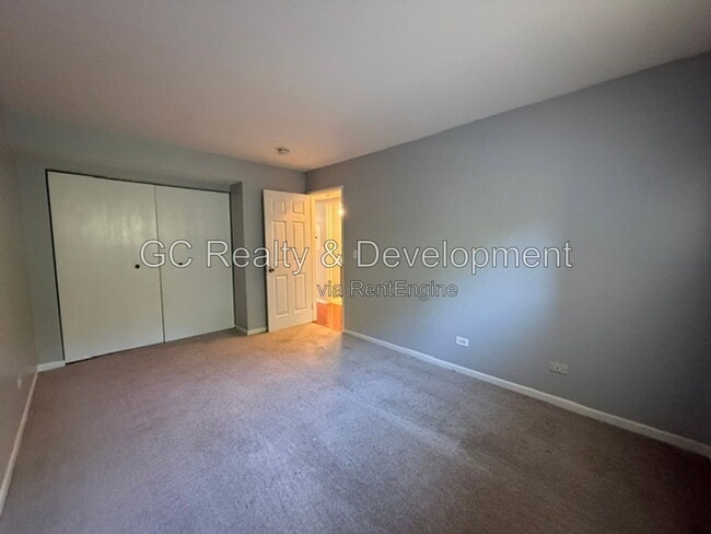 Building Photo - 2250 Abbeywood Dr