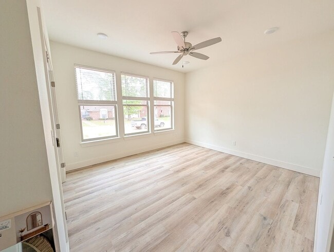 Building Photo - New Construction Home in Pleasant Grove for Rent!