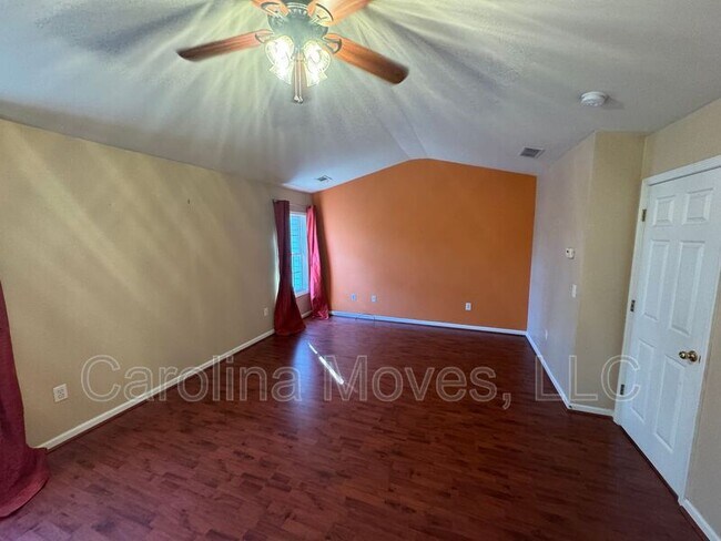 Building Photo - 108 Tagus Ct