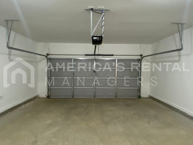 Building Photo - 91 Co Rd 1701