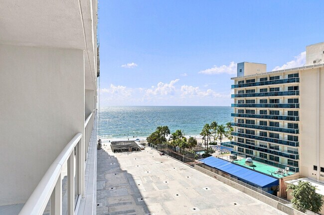 Building Photo - 4100 Galt Ocean Dr