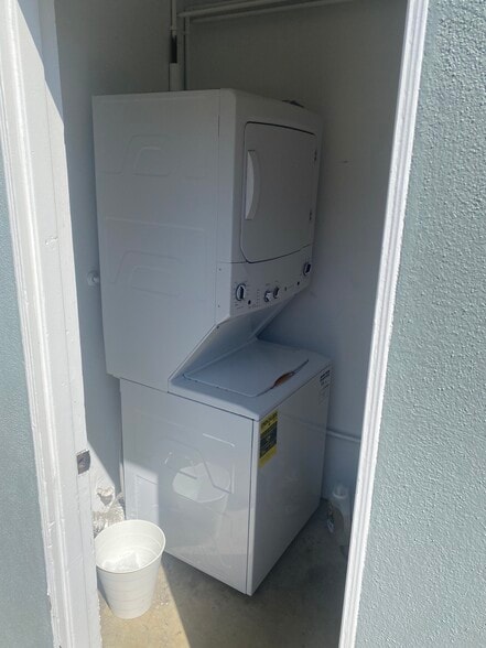 Free laundry onsite, downstairs - 6716 Pollard St