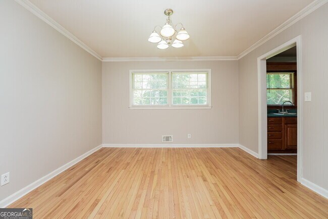 Building Photo - 3433 Comet Cir