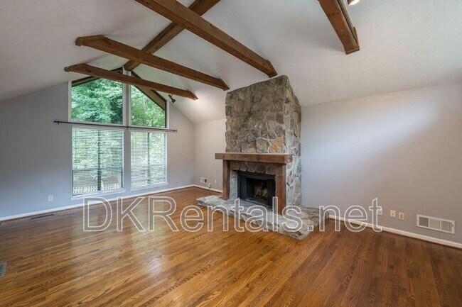 Building Photo - 1125 Trailmore Dr