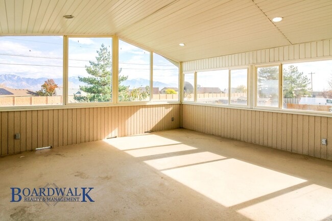 Building Photo - 5677 S 5630 W