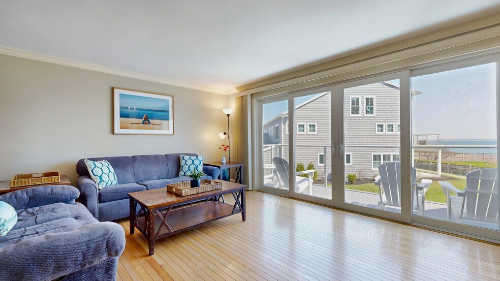 Building Photo - 311 Seaside Ave