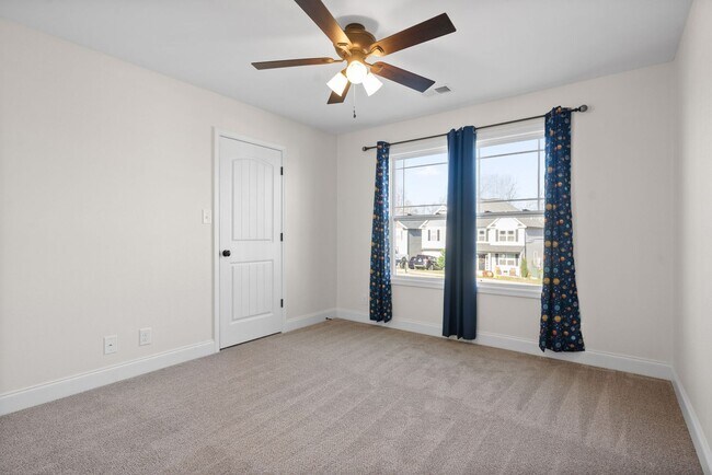 Building Photo - 1180 Henry Pl Blvd