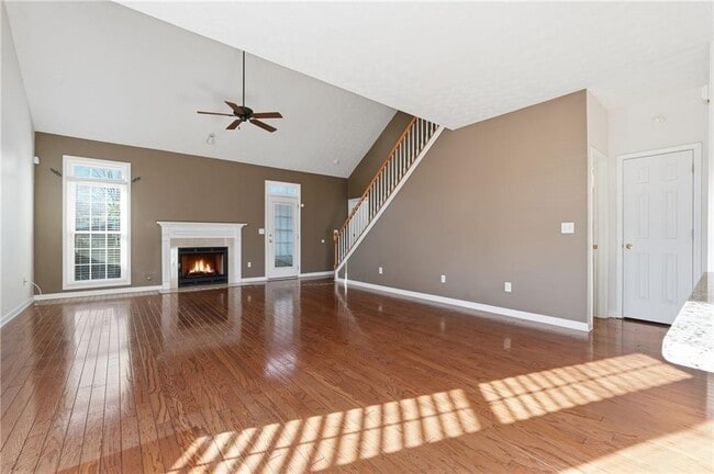 Building Photo - 1402 Edgeley Way