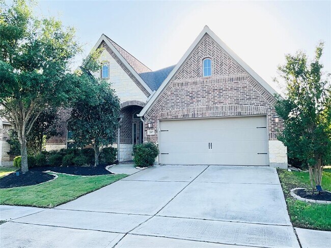 Primary Photo - 2507 Elmwood Trl