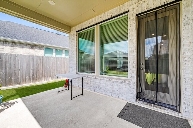 Building Photo - 151 Nightshade St