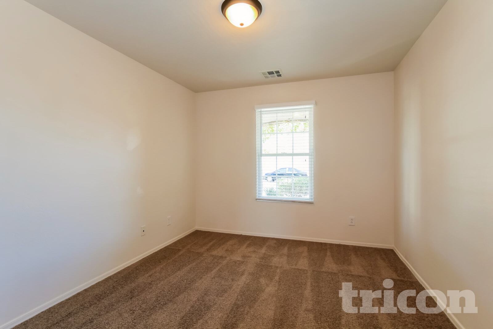 Building Photo - 29250 W Weldon Ave