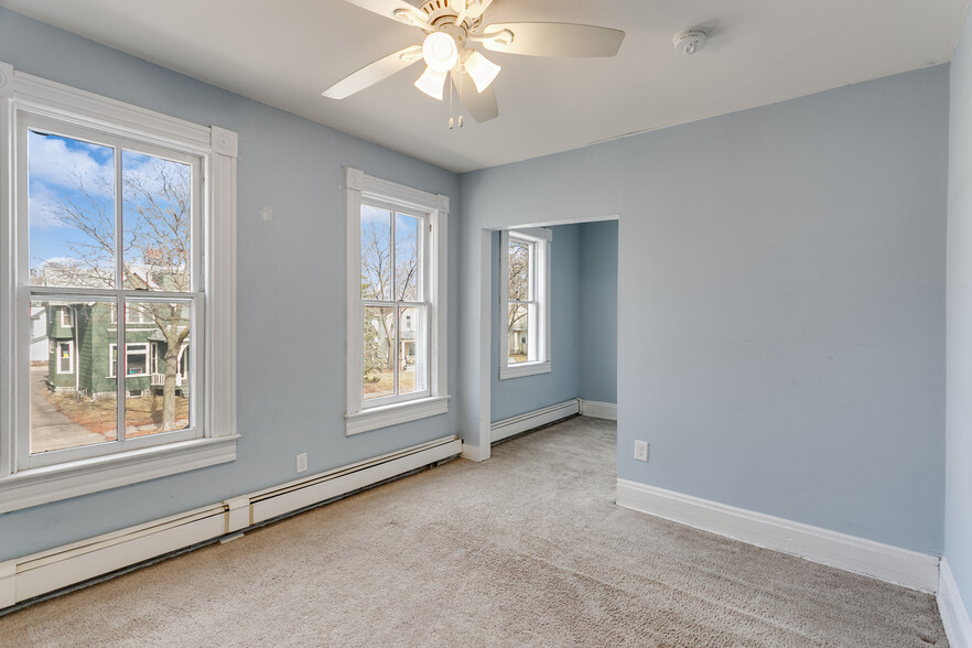 Building Photo - 362 Goodrich Ave