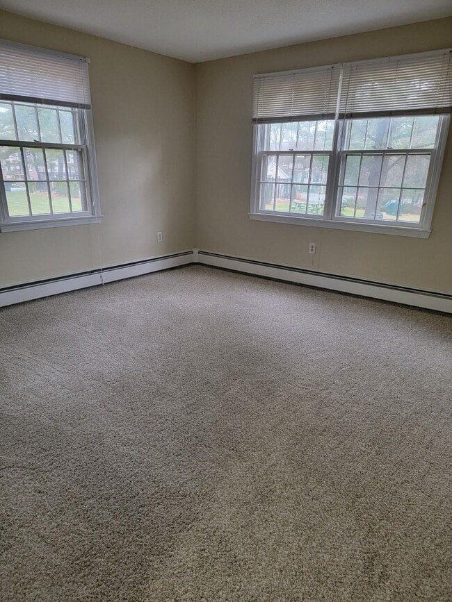 Building Photo - 3 Autumn Leaf Dr