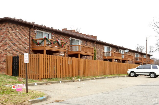 Primary Photo - Belleau Wood Apartments