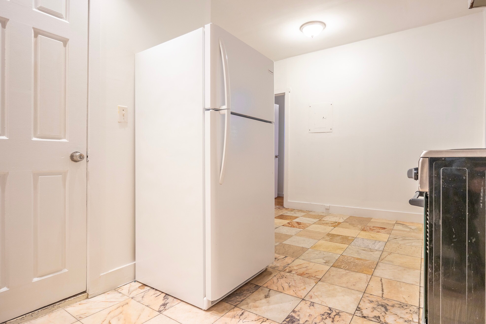 Building Photo - 289 Hancock St