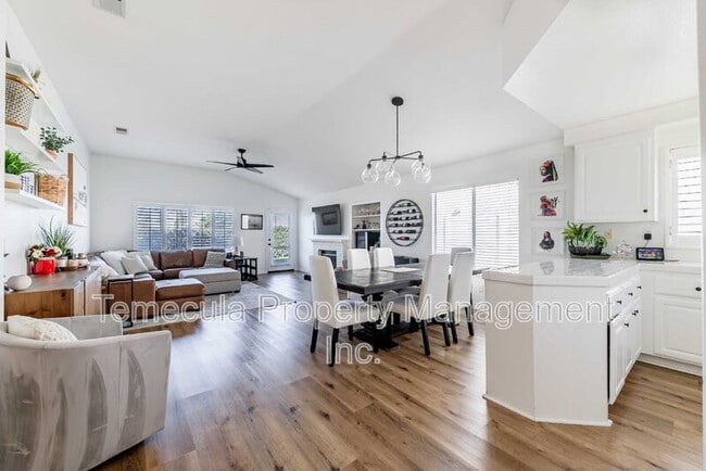 Building Photo - 44773 Rhiannon Way