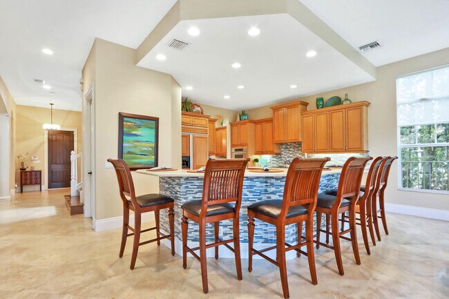 Building Photo - 124 Tulip Tree Ct