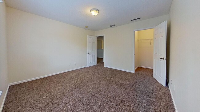 Building Photo - 3308 Turkey Creek Dr
