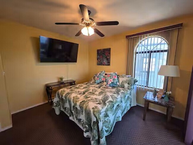 Building Photo - 3 Story Beauty on the Colorado River w/Private Dock