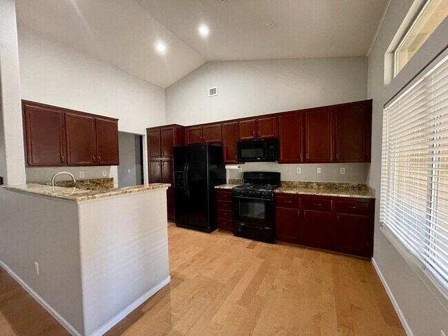 Building Photo - Single Story, Three Car Garage, Three Bedr...