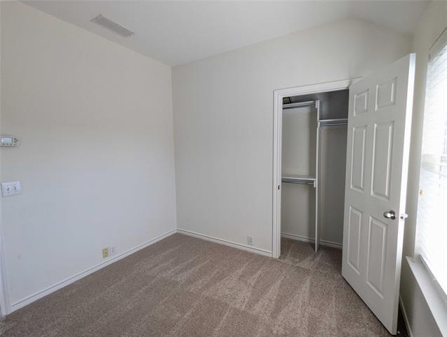 Building Photo - 7686 Creekmere Dr