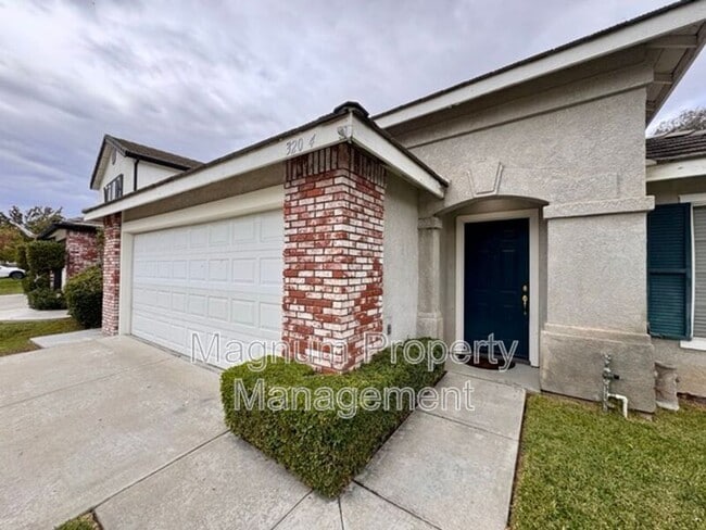 Building Photo - 32034 Corte La Puenta