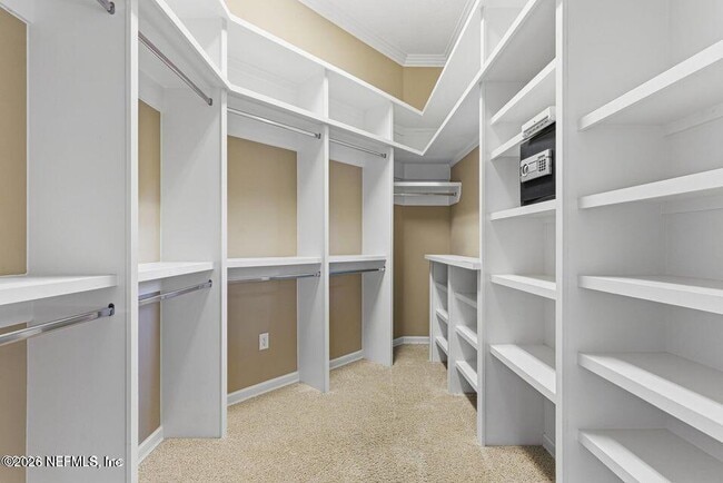 Building Photo - 114 Warren Cir