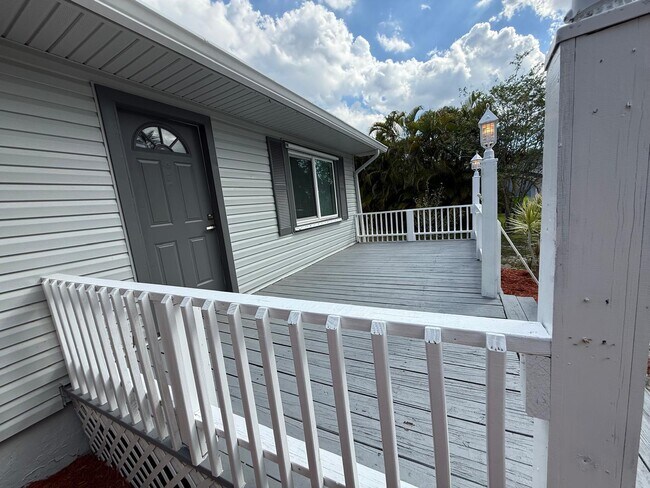 Building Photo - 14526 Paradise Trail