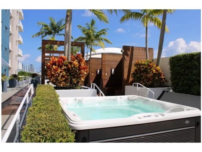 Building Photo - 1760 NW 7th St