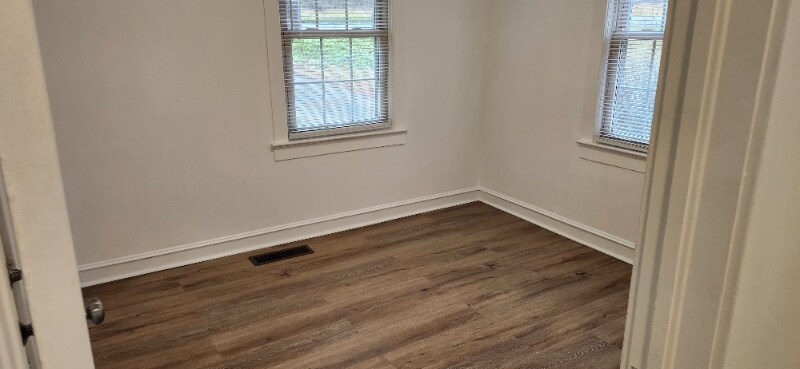 Building Photo - 1806 NC-68
