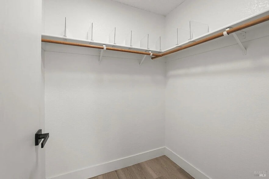 Building Photo - 567 Shannon Dr