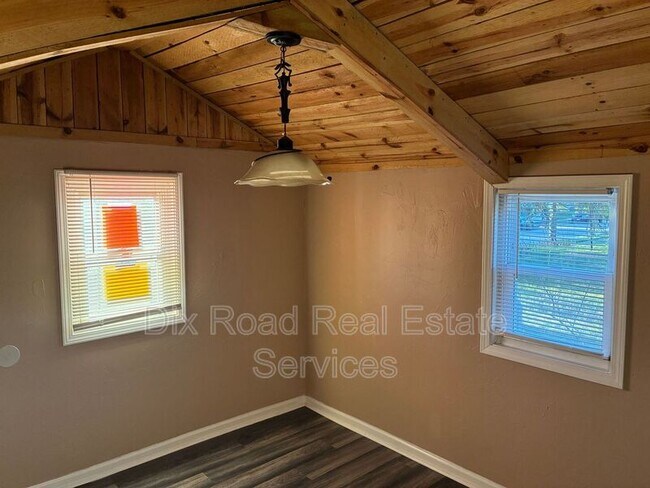 Building Photo - 2121 Culver Ave