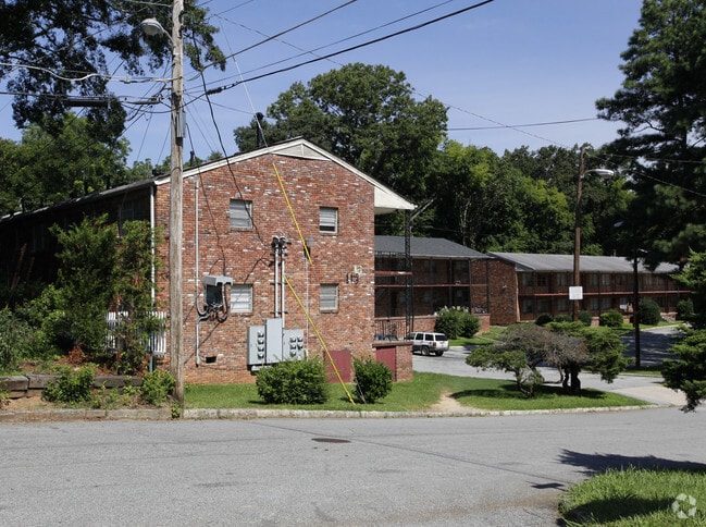 Building Photo - Dolphin Cove