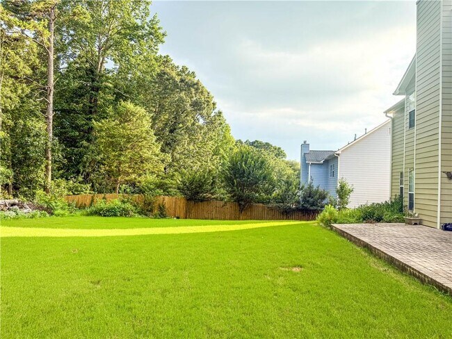Building Photo - 2959 Belfaire Crest Ct