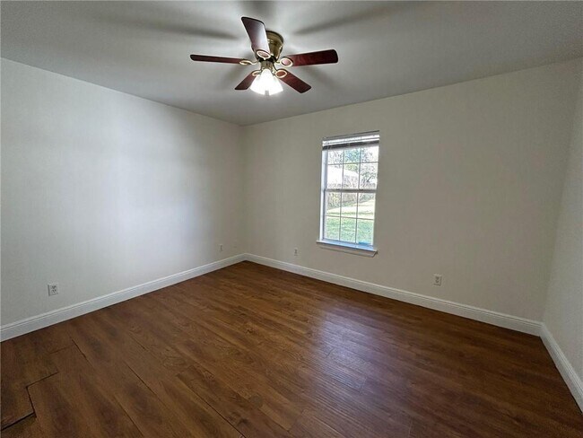 Building Photo - 7750 Smith Rd