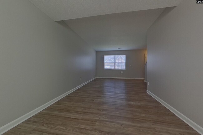 Building Photo - 521 Halleck Ln