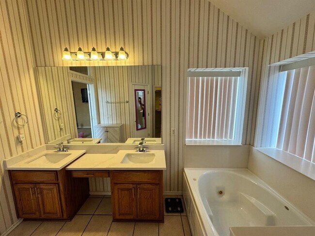 Building Photo - 4409 Whitmere Ct