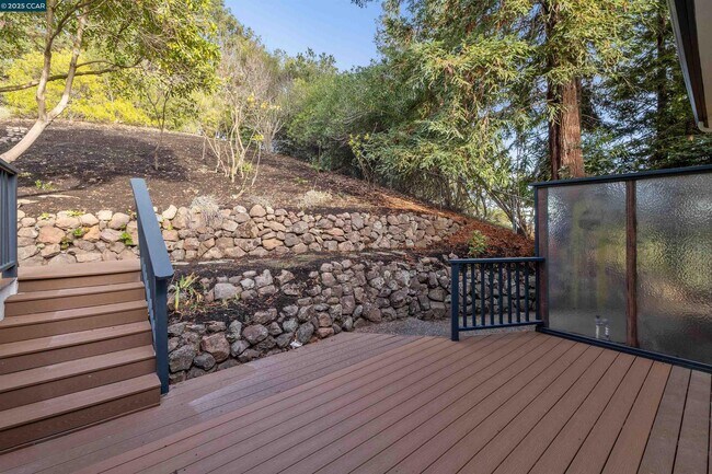Building Photo - 4104 El Nido Ranch Rd
