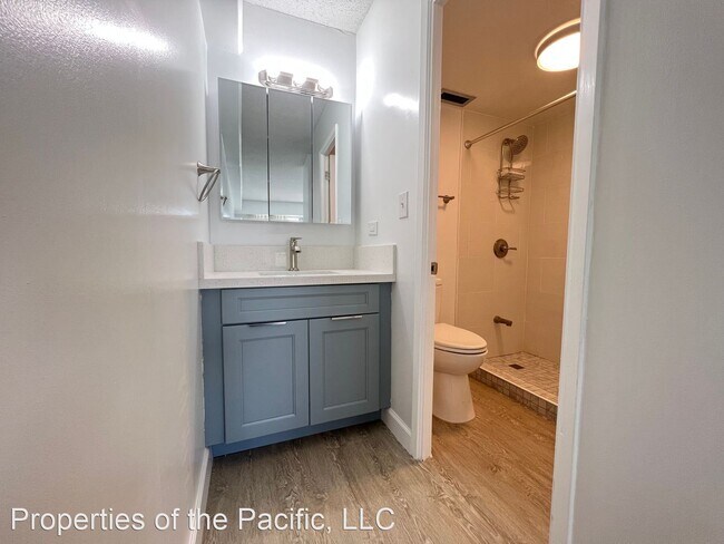 Building Photo - 1 br, 1.5 bath House - 1333 Heulu Street, ...