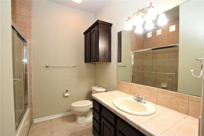 Building Photo - 9811 Sterling Loop