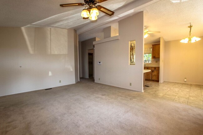 Building Photo - 2851 Smoke Tree Ln