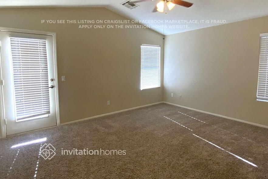 Building Photo - 5129 Piney Summit Ave