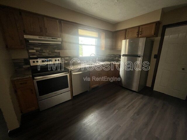 Building Photo - 6752 Bristlewood Dr