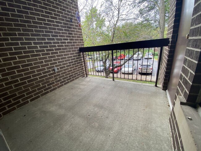 Building Photo - 18411 Guildberry Dr